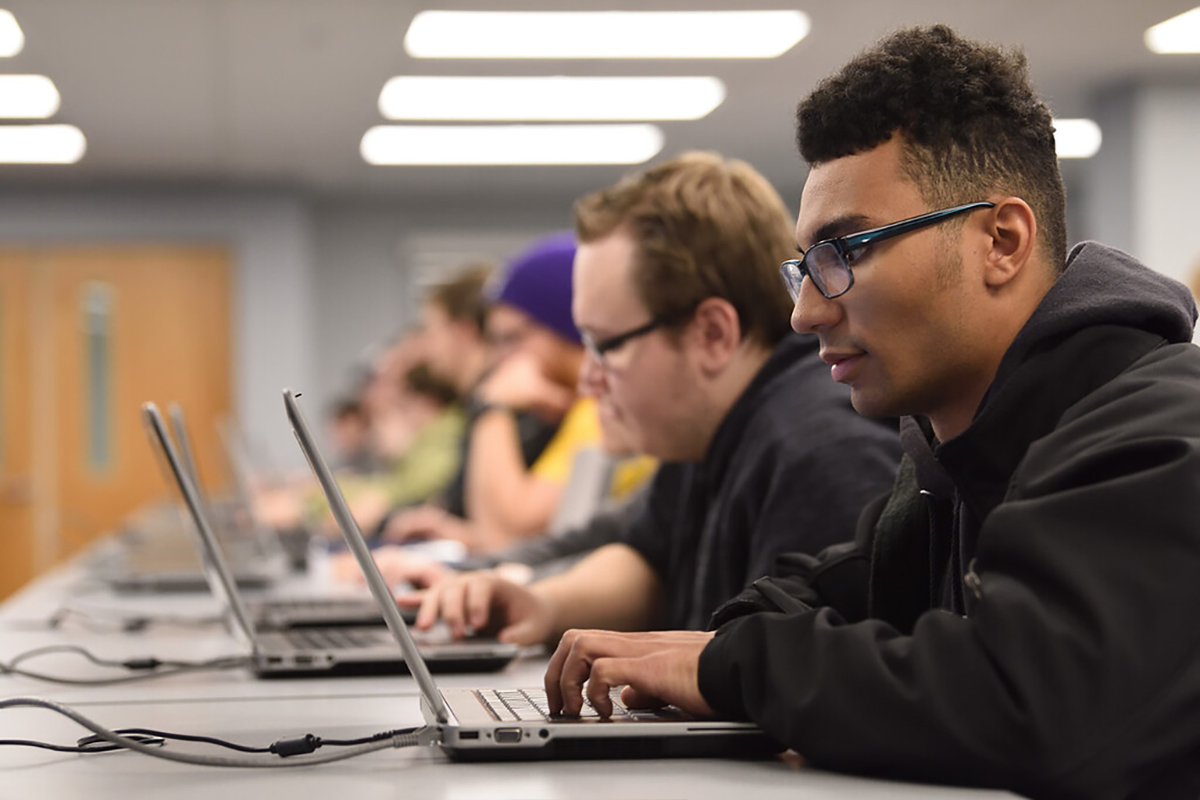 Students working in a computer lab