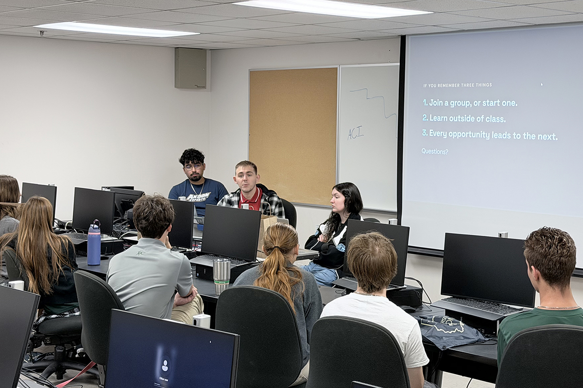 CEPS-ComputingProfessionsVisitDay-100926-02.jpg